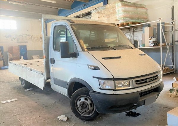 IVECO truck, FIAT Panda and - OM ptranspallet - Bank. 15/2019 - Gela Law Court