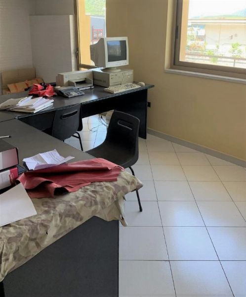 Pellame e prodotti per la concia - Arredi e attrezzature per ufficio - Fall. n. 22/2020 - Trib. di Avellino - 6