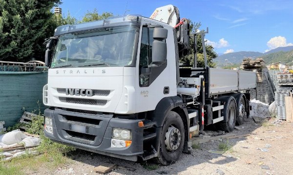 IVECO Stralis and Ford Transit - 2 meter container - Judicial administration n. 2931/2017 - Trento Law Court
