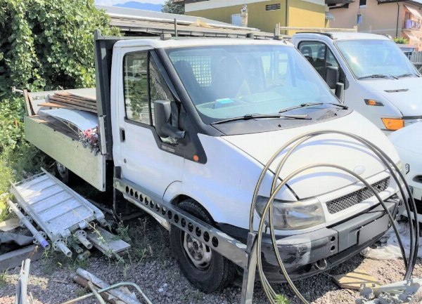 IVECO 35C13, Ford Transit and N. 2 Renault Clio Van - Judicial administration n. 2931/2017 - Trento Law Court