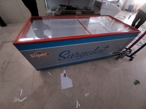 Supermarket furniture and equipment - IVECO van - Judical Clearance n. 46/2023 - Napoli Nord Law Court - Sale 2