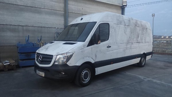 Furgoneta Mercedes Benz Sprinter - Juz. de lo Merc. n° 17 de Madrid - Venta 2