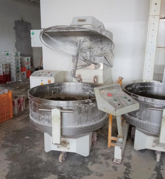 Bakery machinery and equipment - Bank. 38/2022 - Perscara law court - Sale 3