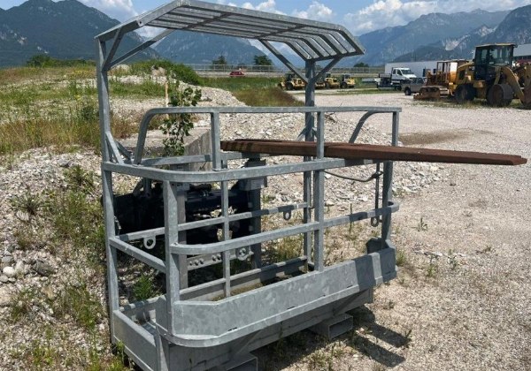Caterpillar CAT 928G gomendun pala - Lur mugimendu tresnak - Jabetza Pribatua Liquidazioa
