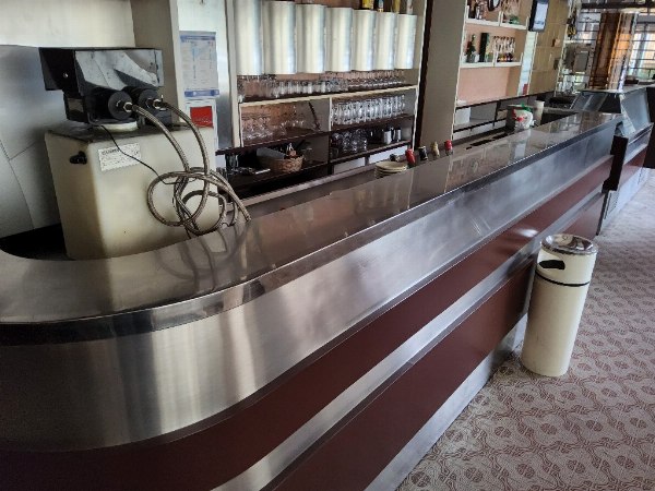 Furniture and equipment for catering - Sub.Liq. 4/2022 - Como law court - Sale 2