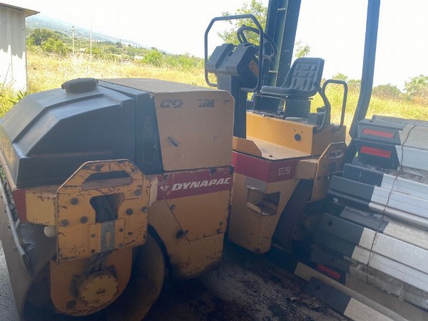 Rulli vibrantes Dynapac CC 222 y CC 122 - Fall. 78/2020 - Trib. de Catania