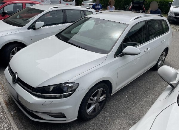 Personenwagen und Lieferwagen - Audi, Volkswagen und Peugeot - Zwangsversteigerung Nr. 13/2023 - Gericht von Bozen