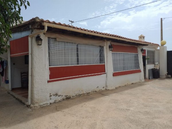 Cuota del 50% de una finca rústica y construcciones en Motril - Granada - Juzgado Mercantil N°1 Granada