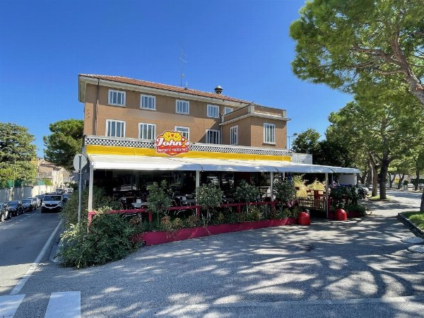 Business rentals - Catering sector - Judicial Administration n. 22/7816 - Verona Law Court