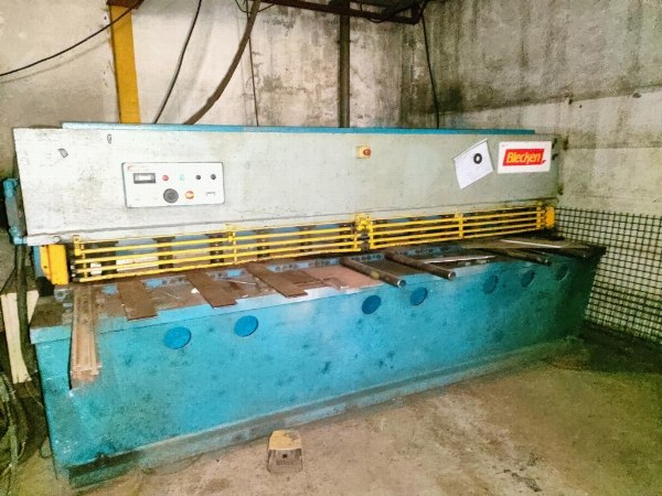 Mechanical processing - Machinery and equipment - Law Court n ° 2 of Pontevedra