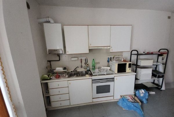 Arredi per la casa- eredità giacente - n. 6787/2020 - Trib di Perugia - Vendita 7
