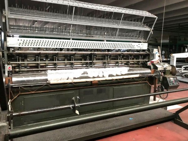 Verpackung und Strickwaren - Maschinen und Ausrüstungen - Private Liquidation