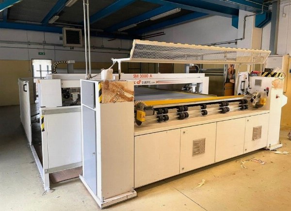 Verpackung und Strickwaren - Maschinen und Ausrüstungen - Private Liquidation