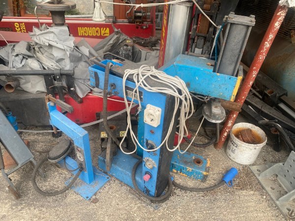 Honda Goldwing - Workshop equipment - Judical Clearance n. 21/2023 - Siracusa Law Court - Sale 2