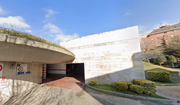 Suelo urbano en Villaviciosa y varios inmuebles en Oviedo - Asturias - Juzgado de lo Mercantil N.1 de Oviedo