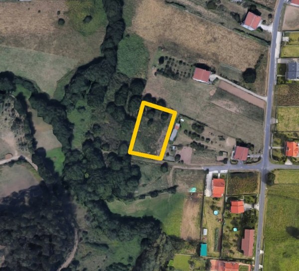 Vivienda y fincas rústicas en Santiago de Compostela - Juzgado de lo Mercantil N°1 de A Coruña
