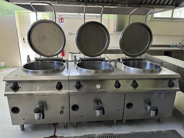 Catering equipment and FIAT Ducato - Jud. Adm. 4456/13 - Catanzaro Law Court  - Sale 3