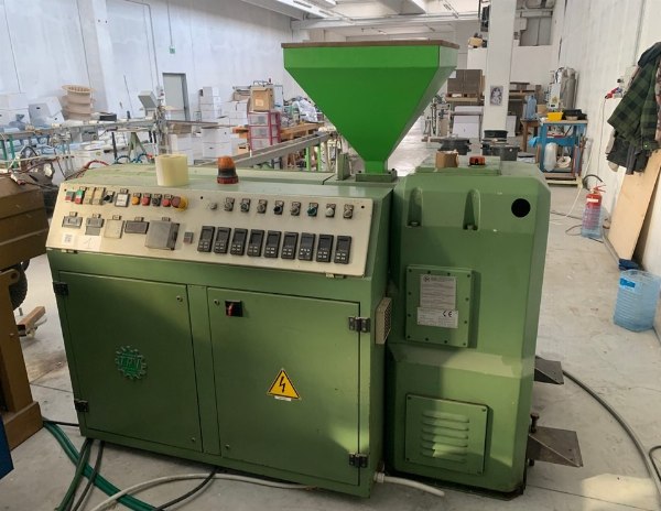 Plastic material processing - Machinery and equipment - Jud.Liq. 71/2023 - Ancona law court