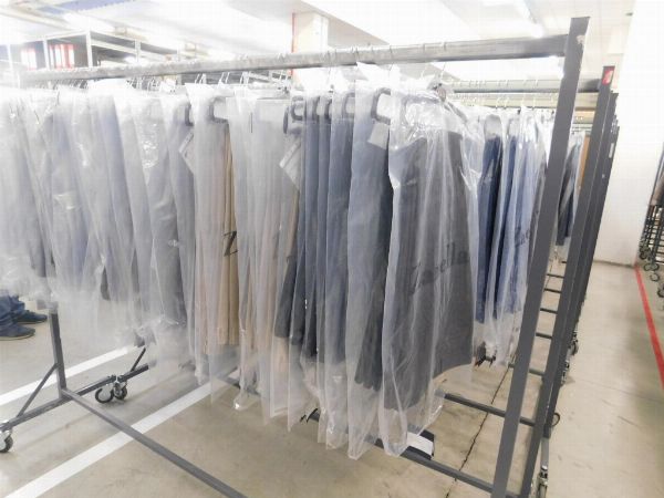Pantaloni invernali da uomo - C. P. L. n. 1/2021 – Tribunale di Vicenza - Vendita 4