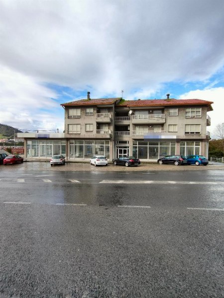 Rakennus ja maalaistalo Cabanaksessa, A Coruña