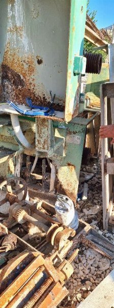 Attrezzatura edile da cantiere - Liq.Controllata 2/2022 - Tribunale di Trani