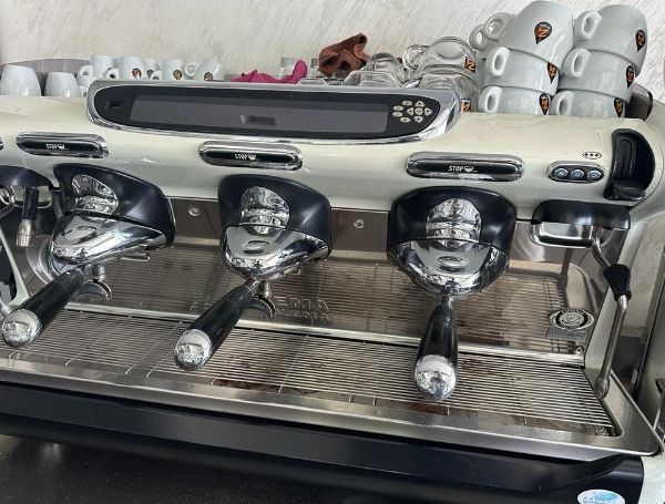 Catering equipment and furnishings - Judicial Administration - GIP Gup Section Procedure 3804/2017 - Court of Catanzaro