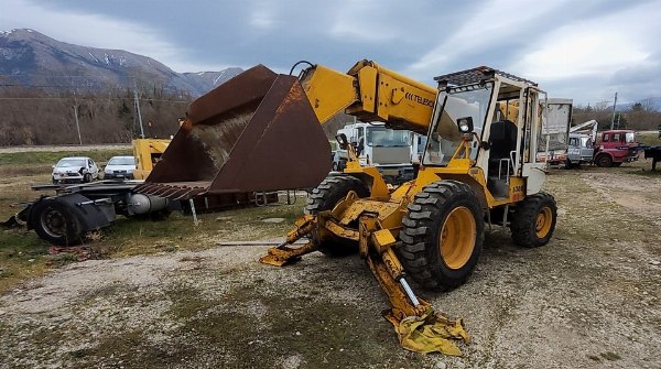 Automezzi, Carrelli elevatori - Semirimorchi