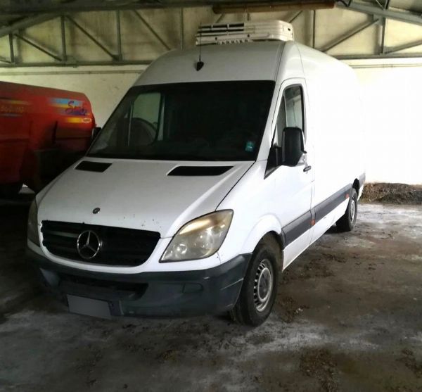 Tractor y equipos agrícolas - Mercedes Sprinter y mini cargadora Komatsu - Quiebra n. 2/2015 - Tribunal de Enna - Venta 2