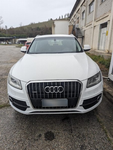 Audi Q5 et Mercedes C220 Cdi. - Liquidation Judiciaire n. 4/2023 - Tribunal de Sciacca