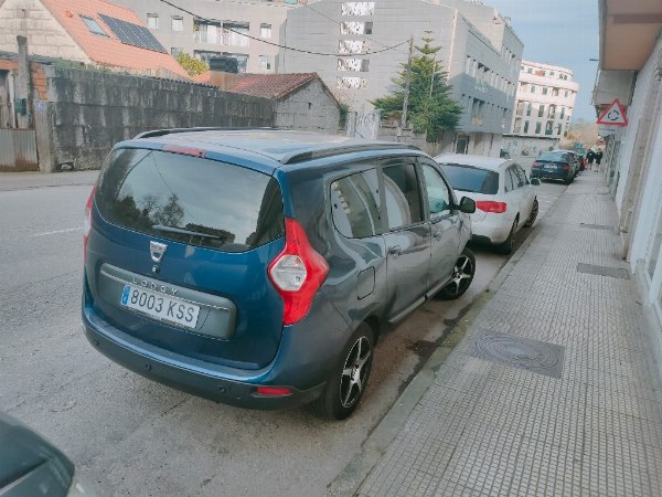 Vehículo Dacia Lodgy - Juzgado n. 2 de Pontevedra