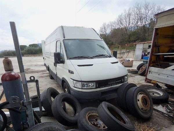 Furgoni FIAT e IVECO - Liquidazione Giudiziale 24/2023 - Tribunale di Cassino - Vendita 5