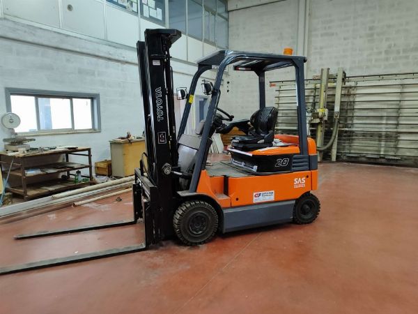 Carrello elevatore - Scaffalature industriali - Liq.Giud. 62/2023 - Tribunale di Perugia - Vendita 3