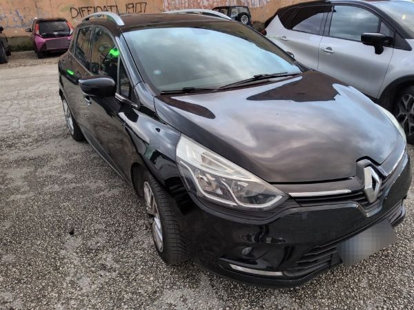 Renault Clio Sporter - Liquidación Judicial n. 29/2023 - Tribunal de Cassino