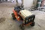 Traktor Rasenmäher und Freischneider 2