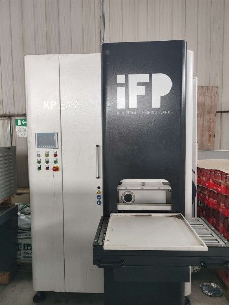 Solvent vacuum degreaser IFP Europe - instrumental goods from leasing