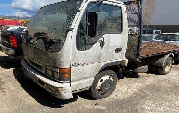 Autocarro Isuzu P35.04 - Bienes de Equipamiento de Leasing - Intrum Italy S.p.A - Venta 2