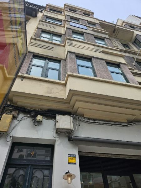 Apartment in A Coruña - Commercial Court No. 1 of A Coruña - 1