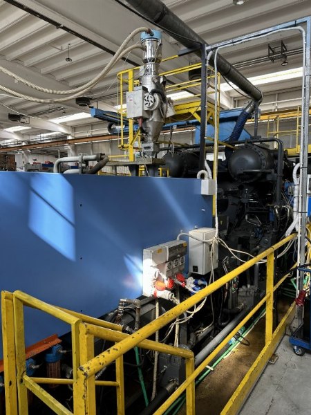 Presse a iniezione e Robot cartesiani - Liquidazione Privata
