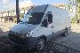 Kamion Furgon IVECO 35C15 1