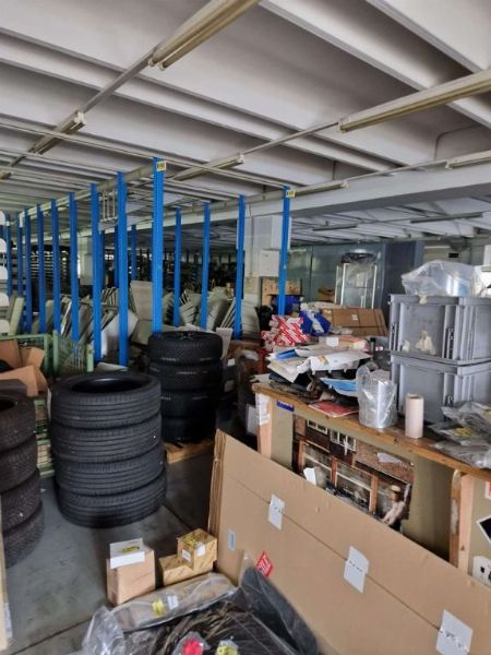 Magazzino ricambi autovetture gruppo Volkswagen/Audi - Srl C.P.O. 08/2020 - Tribunale di Santa Maria Capua Vetere - Vendita 4