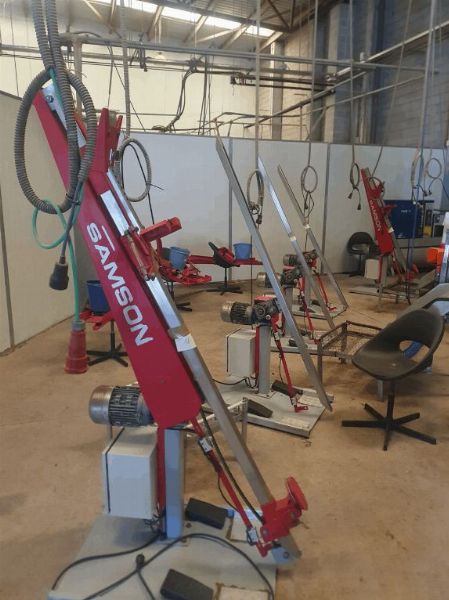 Linea di produzione e macchinari per la preparazione delle pelli - Tribunale Commerciale n. 2 - 1
