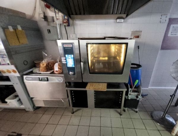 Arredi e attrezzature per la ristorazione - Fallimento n. 76/2019 - Tribunale di Pescara - Vendita 3