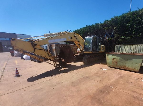 Excavadora, cargadores de ruedas - Carretilla elevadora y FIAT Ducato Maxi - Sec. Prev. n. 639/2019 y 1698/20219 R.G.G.I.P - Trib. de Chieti