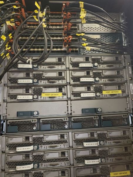 2 Szafy Rack - z Wyposażeniem dla Centrum Danych - Likwidacja Sądowa nr 179/2024 - Sąd w Mediolanie - Sprzedaż 6