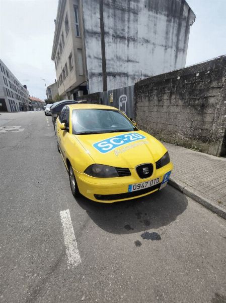 5 Vehículos Seat Ibiza -Juzgado de lo Mercantil Nº2, de A Coruña- 1