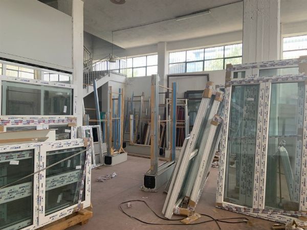 Scaffalature, infissi e guarnizioni - Liq. Giud. n.15/2024 - Trib. di Perugia - Vendita 5