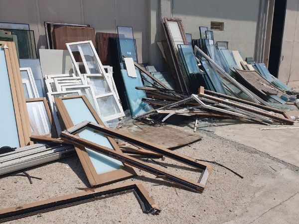 Scaffalature, infissi e guarnizioni - Liq. Giud. n.15/2024 - Trib. di Perugia - Vendita 5