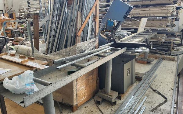 Produksjon av vinduer, maskiner og utstyr - Rettssak nr.11/2023 - Domstolen i Asti - Salg 4