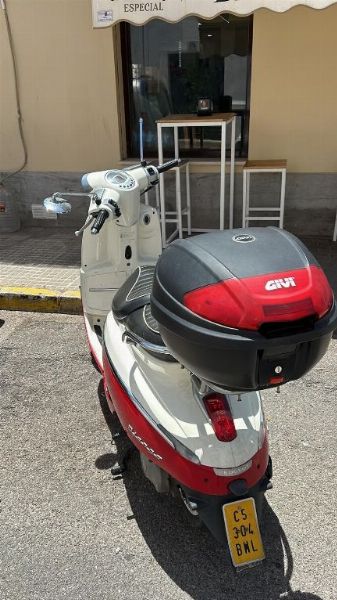 Motocicletta Peugeot Django - Tribunale Mercantile N°2 di Cadice
