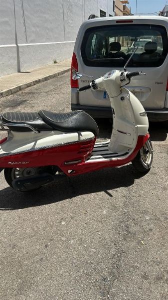 Motocicletta Peugeot Django - Tribunale Mercantile N°2 di Cadice